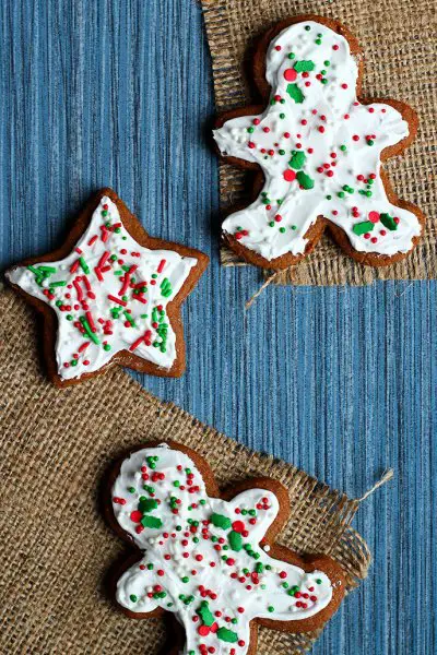 Perfect Vegan Gingerbread Cookies ilovevegan 4