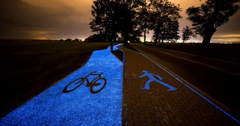 poland unveils glow in the dark bicycle path that is charged by the sun1