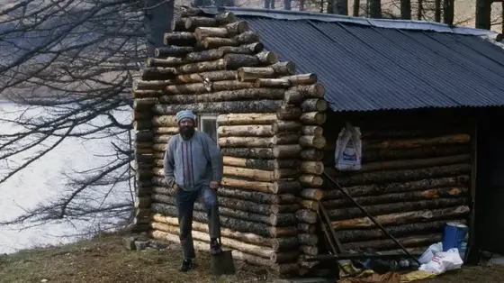 MEET THE MAN WHO HAS LIVED AS A HERMIT FOR 40 YEARS